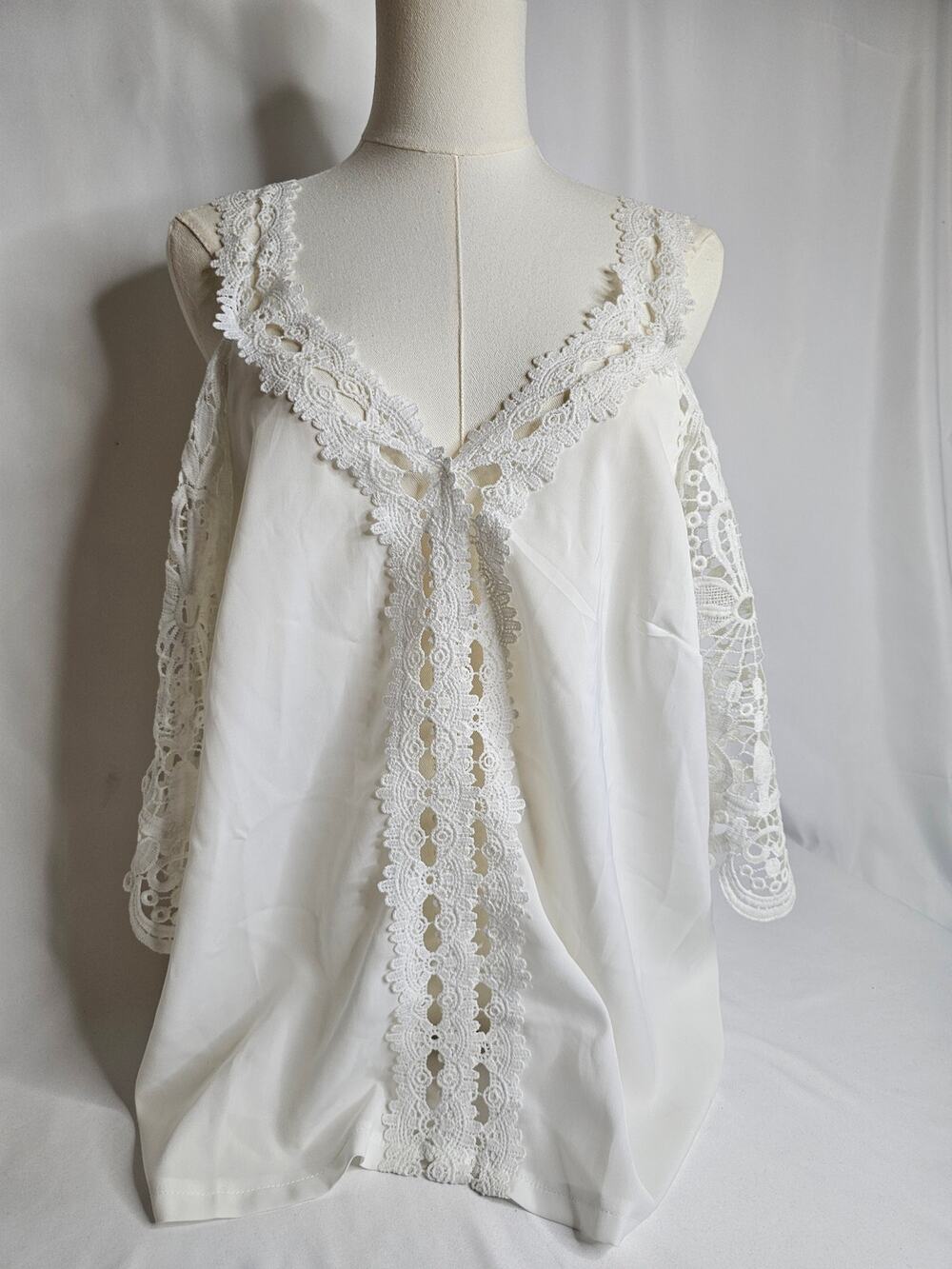 Shein Curve 1X Crochet Lace Romantic Coquette Boho Top